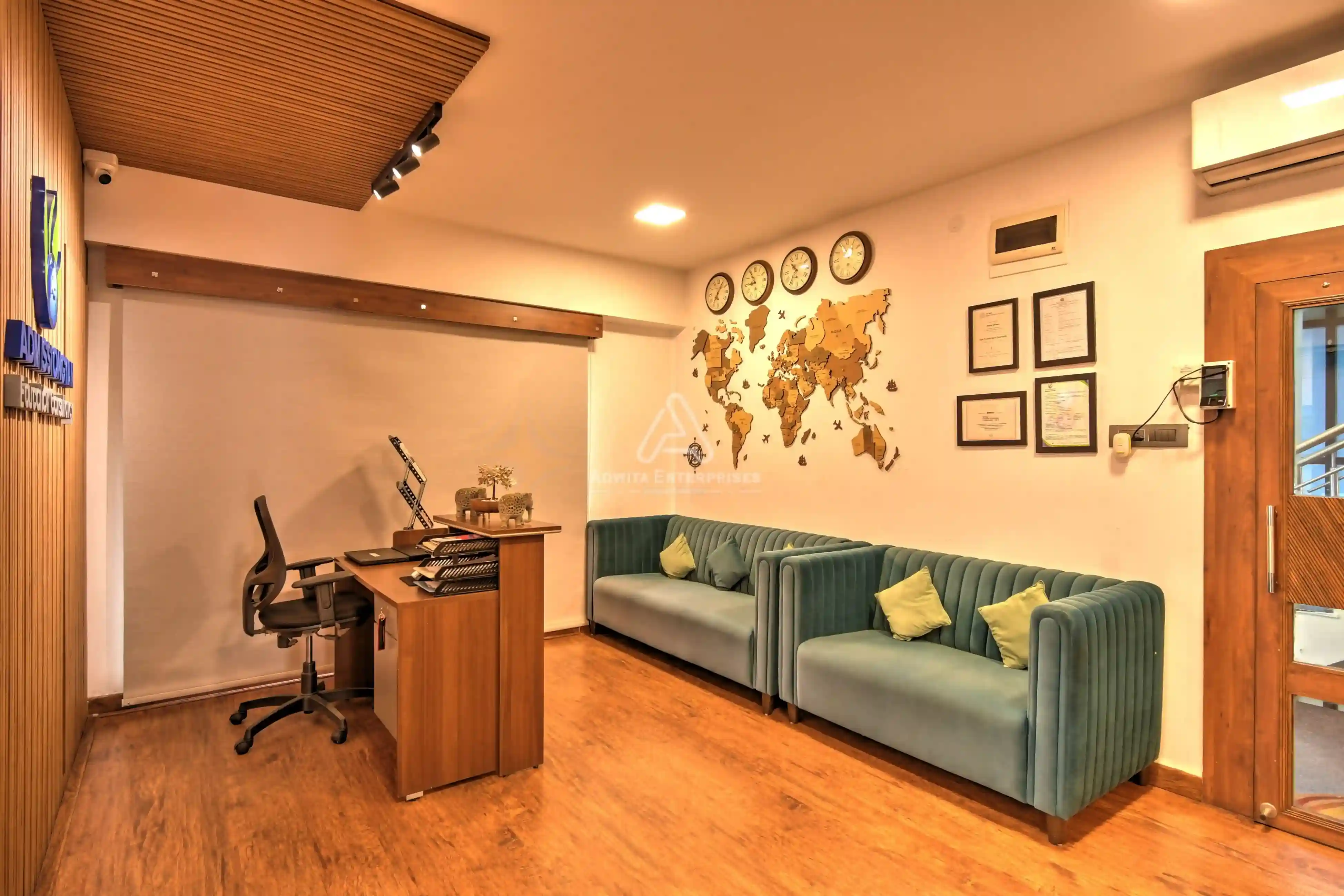 Reception & Waiting Lounge